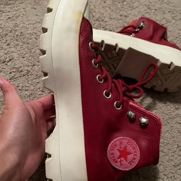 Converse Chuck Taylor All Star Lugged Winter High Leather (Size 6 US Women) - Picture 7 of 10